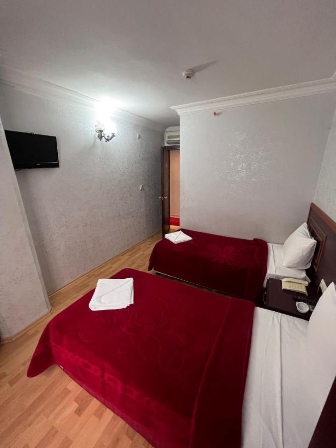 Red White Hotel Istanbul Exterior foto