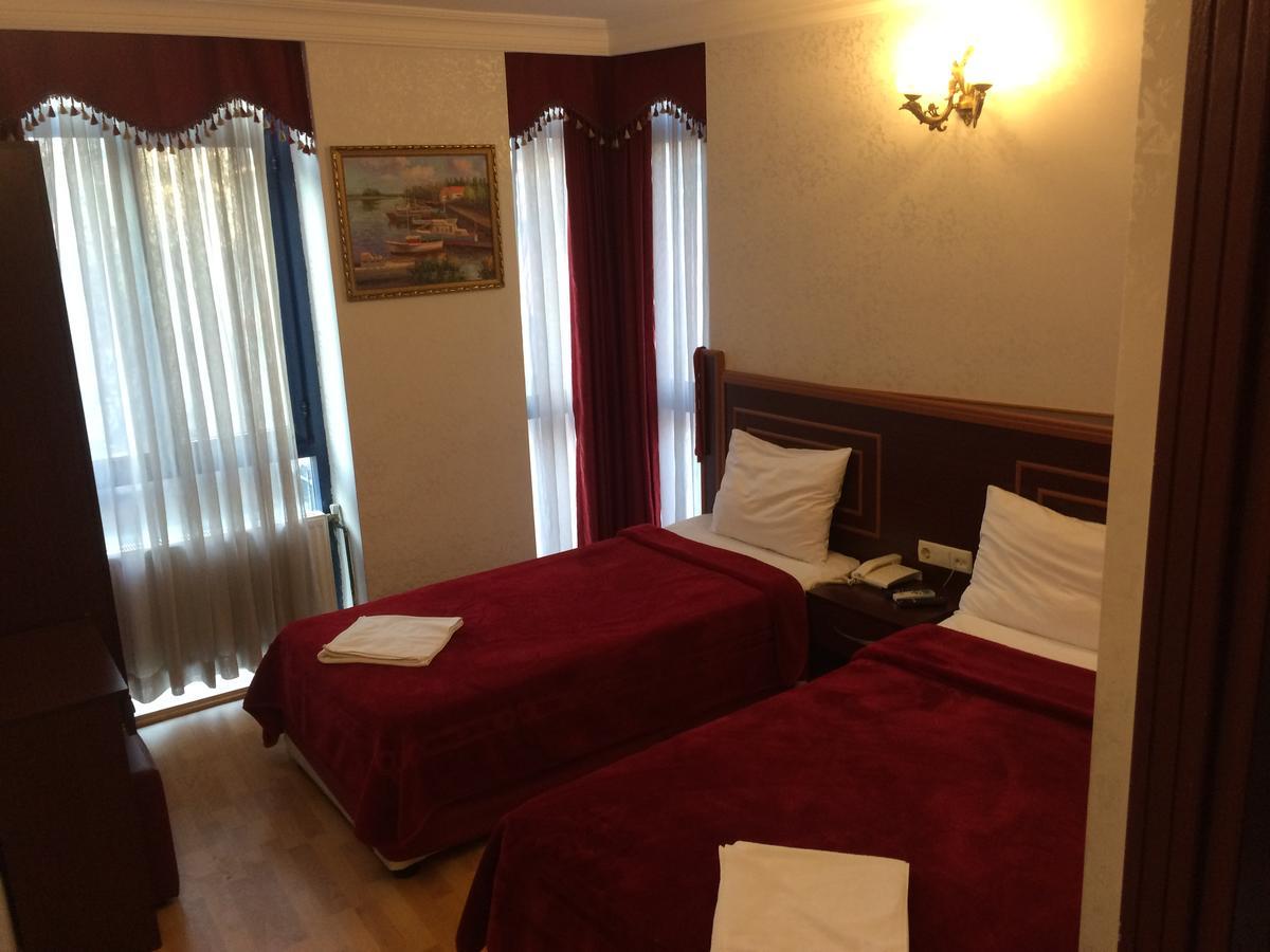 Red White Hotel Istanbul Exterior foto